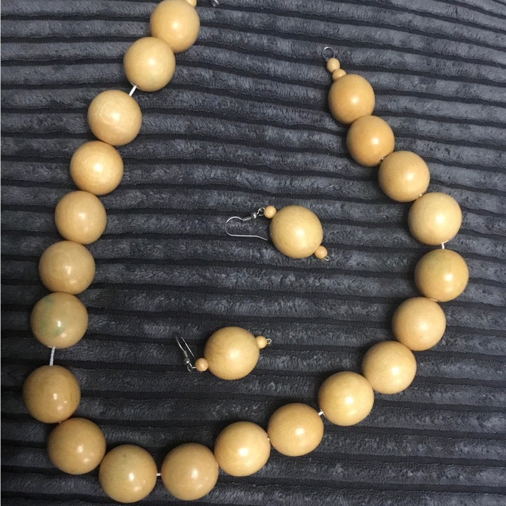 Elegant Wooden Bead Necklace and Earring Set